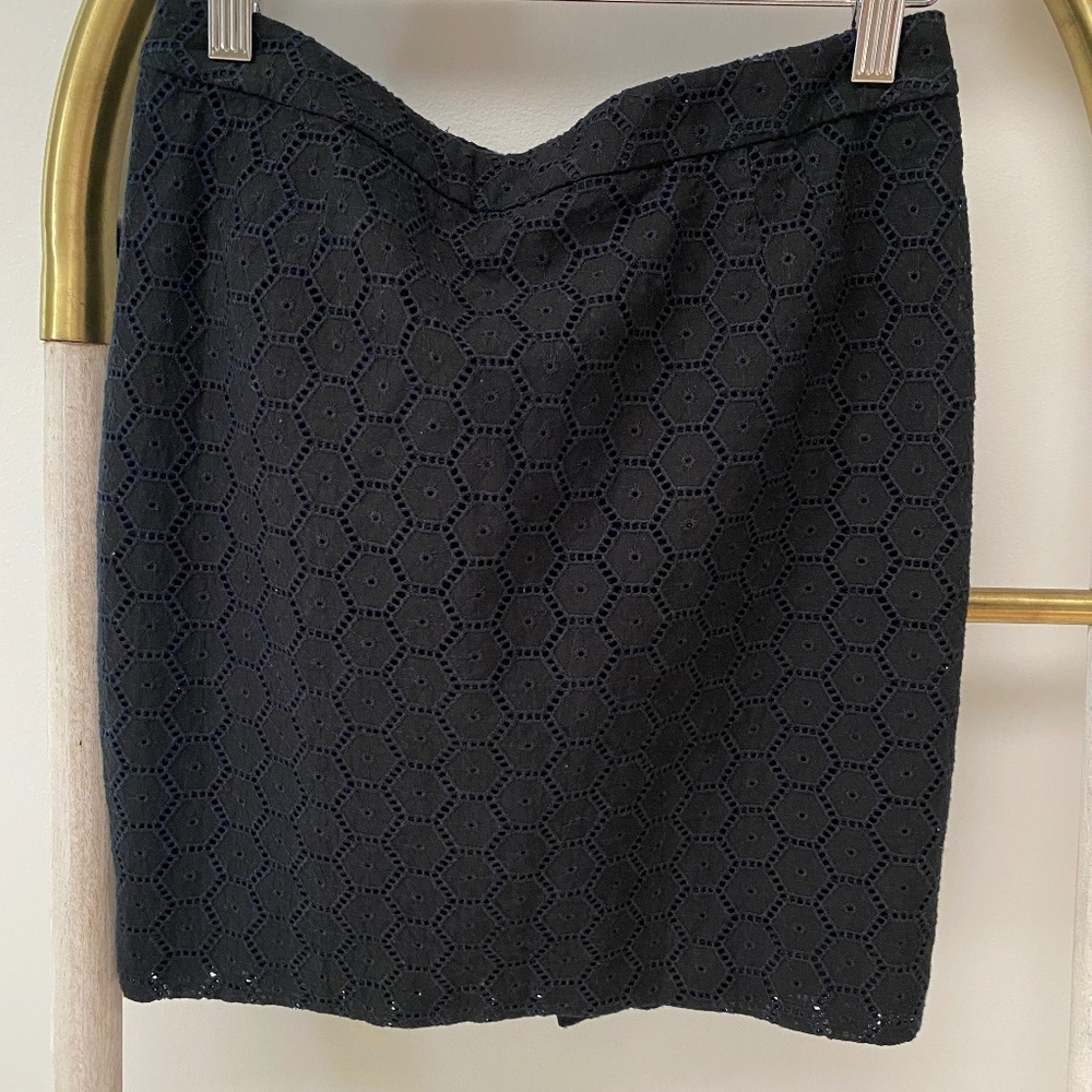 Blumarine Made in Italy 100% Cotton Eyelet Mini Pencil Navy Summer Skirt Size 2